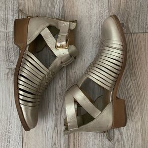 House of Harlow 1960 Esperanza Gold Sandals